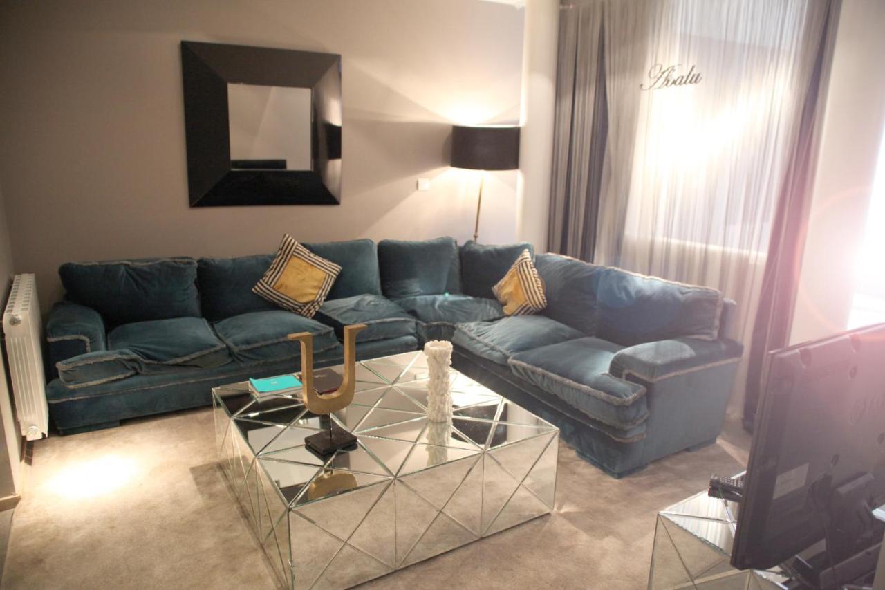Madrid Central Gran Via Suites Pokoj fotografie