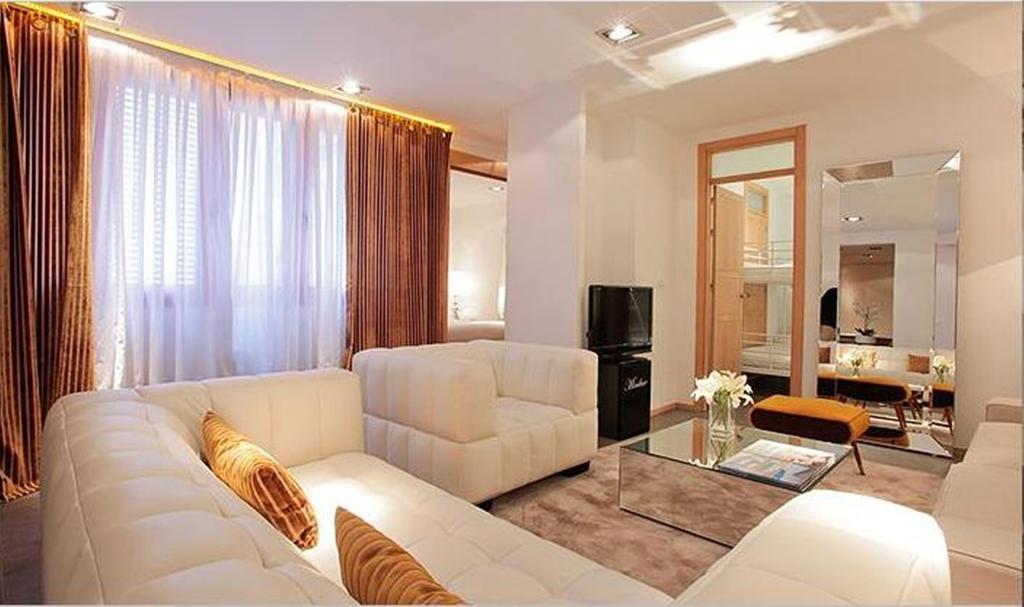 Madrid Central Gran Via Suites Pokoj fotografie