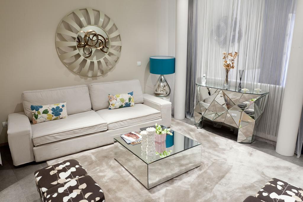 Madrid Central Gran Via Suites Pokoj fotografie