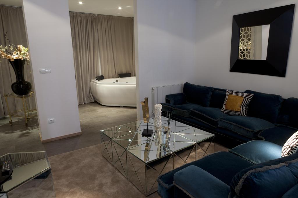 Madrid Central Gran Via Suites Exteriér fotografie